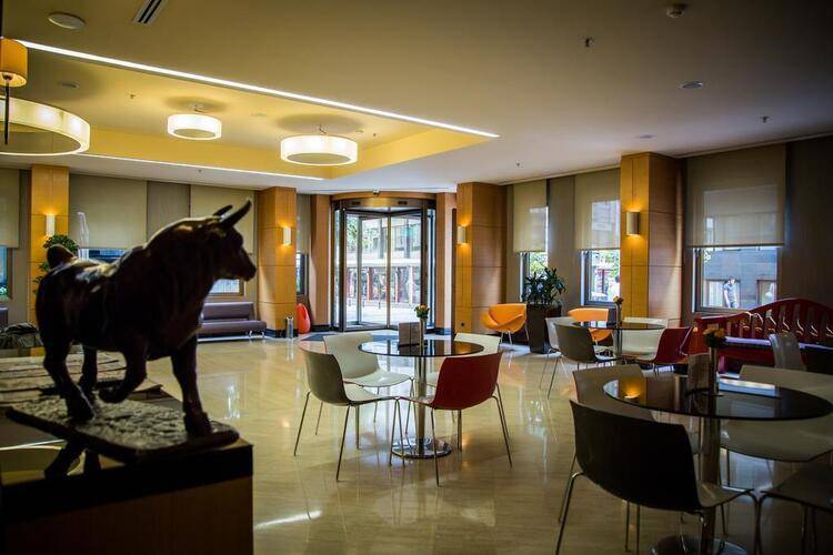 Midtown Hotel