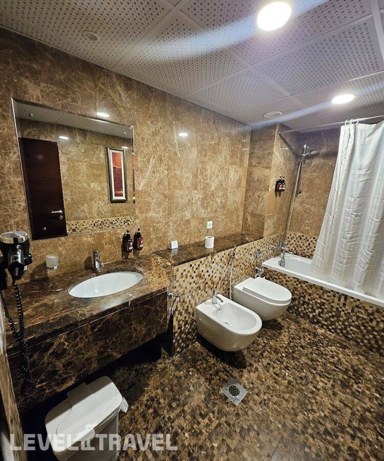 фотографии отеля Tulip Creek Hotel Apartments в ОАЭ(Дейра) - фото №57