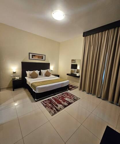 Tulip Creek Hotel Apartments