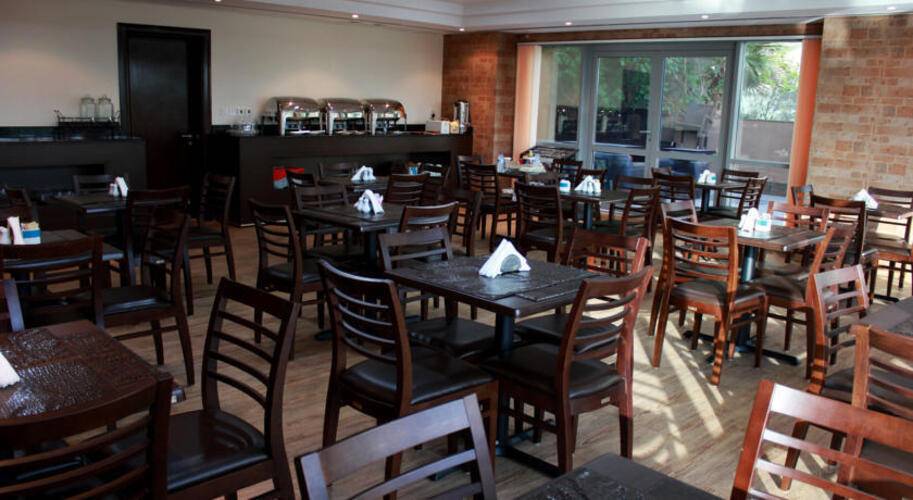 Tulip Creek Hotel Apartments