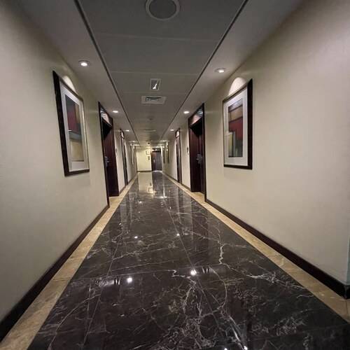 Tulip Creek Hotel Apartments