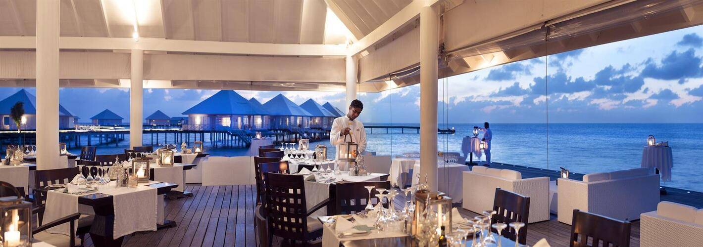 Diamonds Thudufushi Maldives