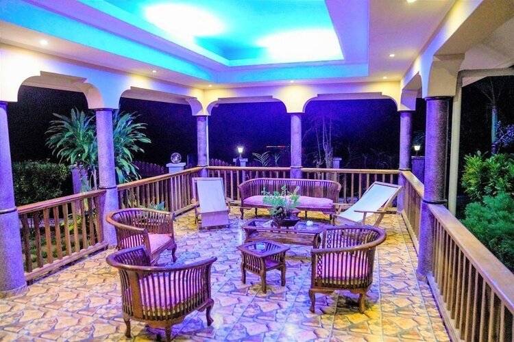 Bernique Guest House