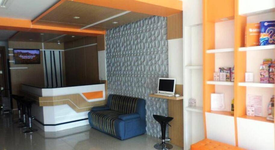 Chill Patong Hotel