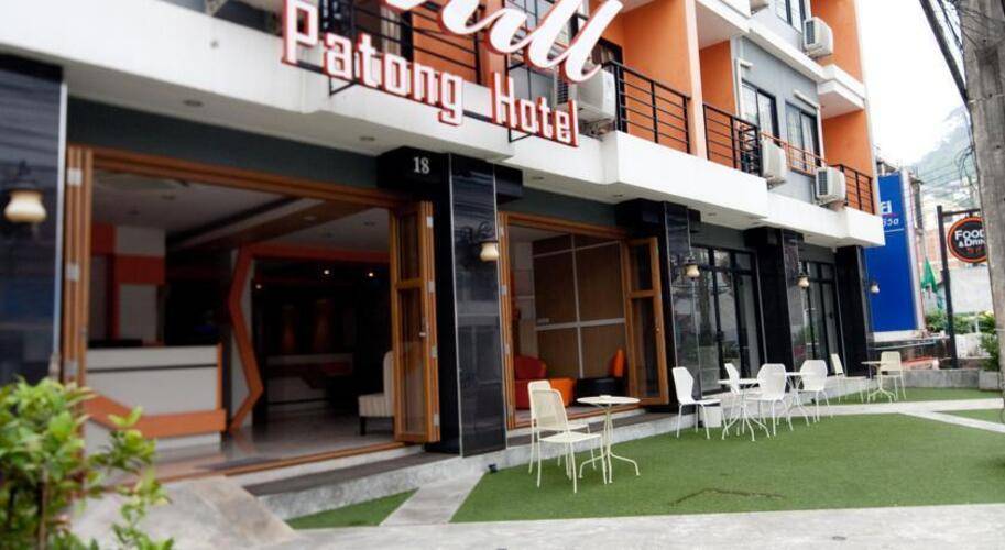 Chill Patong Hotel