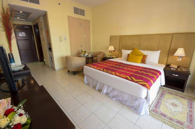 Parkside Suites Hotel (Ex. Grand Midwest Express Hotel Apartments)