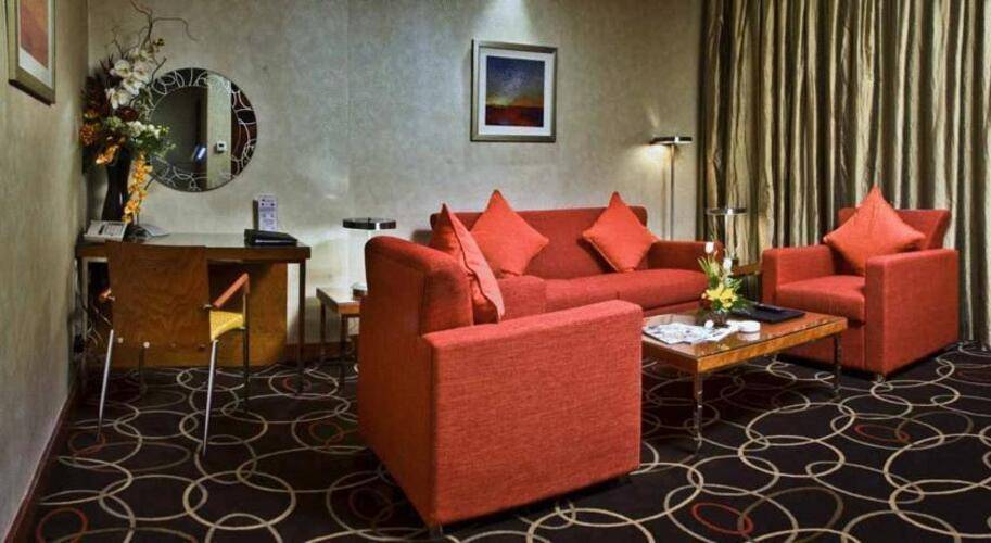 Ramada Chelsea Hotel Al Barsha