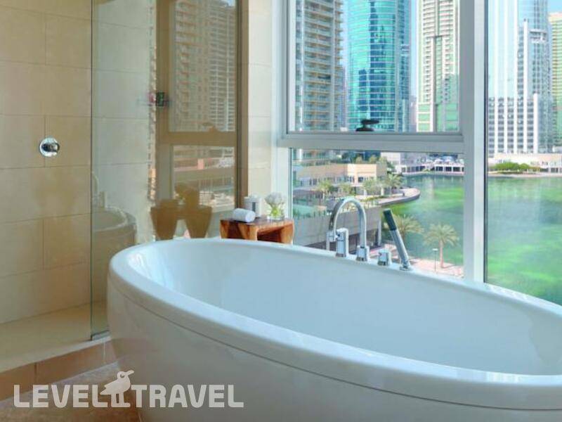 Фотография Movenpick Hotel Jumeirah Lakes Towers