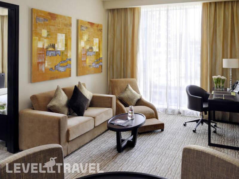 Фотография Movenpick Hotel Jumeirah Lakes Towers