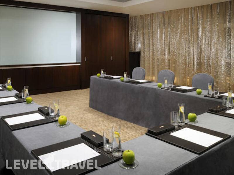 Фотография Movenpick Hotel Jumeirah Lakes Towers