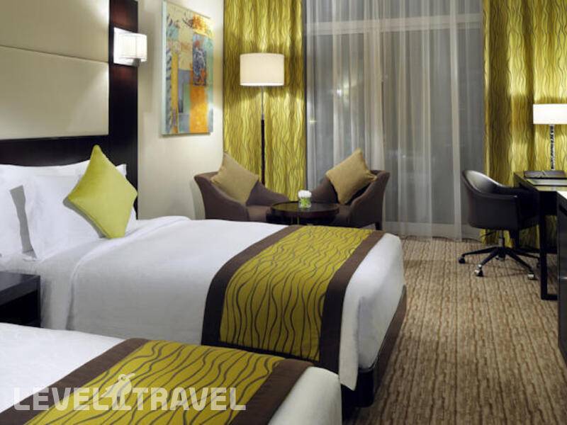 Фотография Movenpick Hotel Jumeirah Lakes Towers