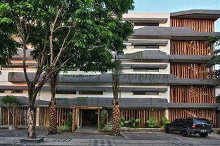 Grandmas Hotel Legian