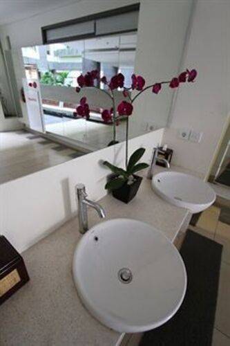 Grandmas Hotel Legian
