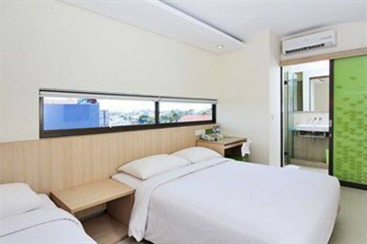 Grandmas Hotel Legian