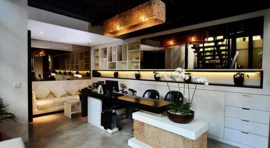 Grandmas Hotel Legian