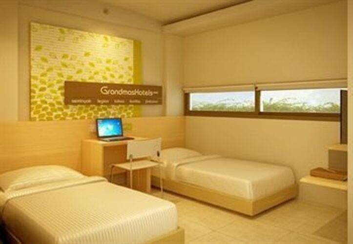 Grandmas Hotel Legian