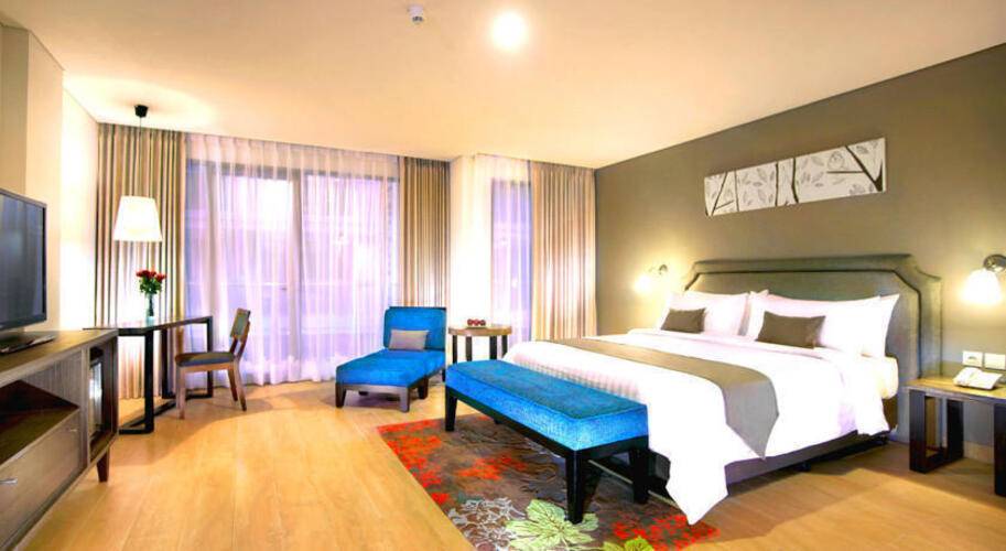 Harper Hotel