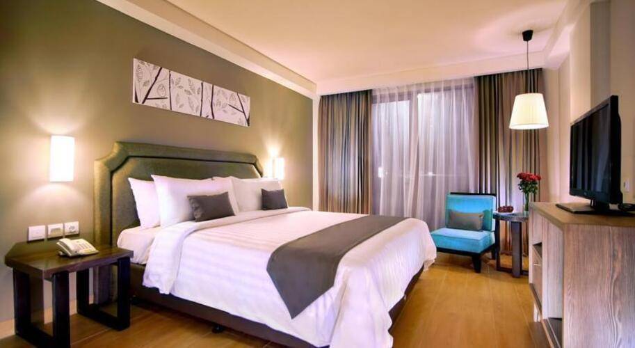 Harper Hotel