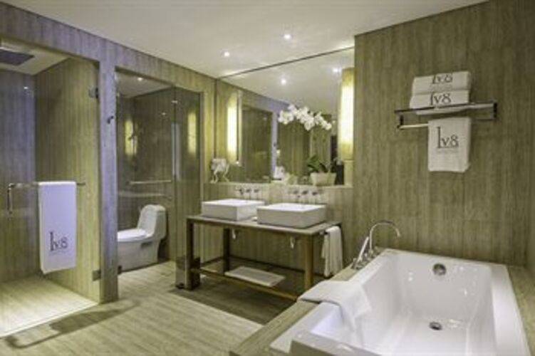 Lv8 Resort Hotel