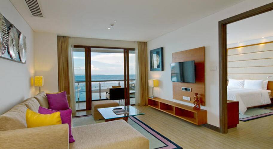 Lv8 Resort Hotel