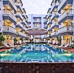 $item['hotel']['name']