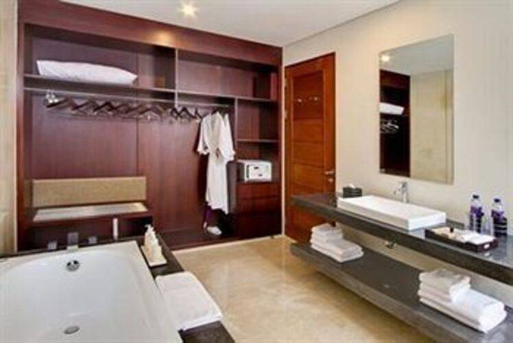 Amadea Resort & Villas