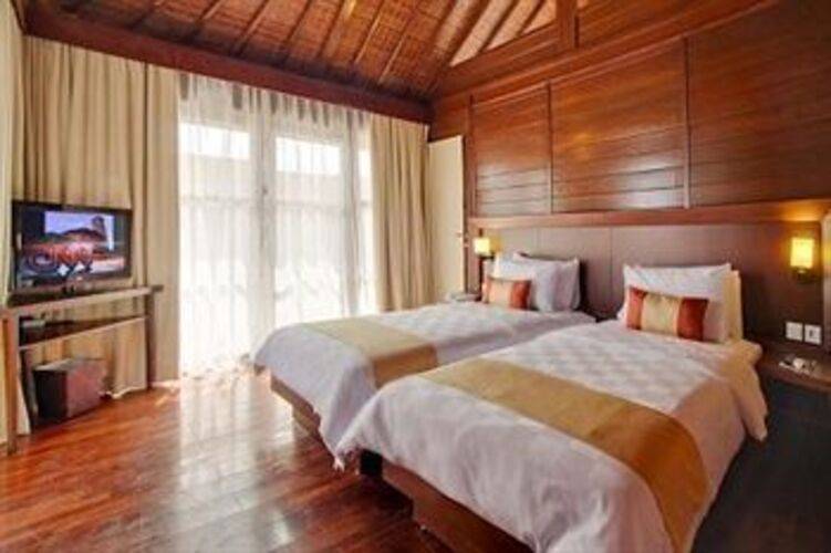 Amadea Resort & Villas