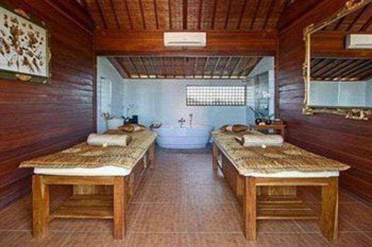Amadea Resort & Villas