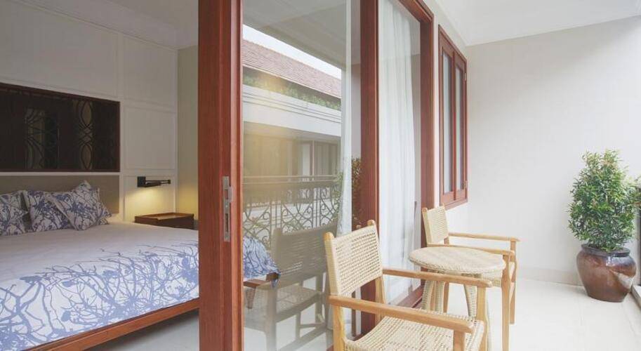 Seminyak Lagoon All Suites Hotel