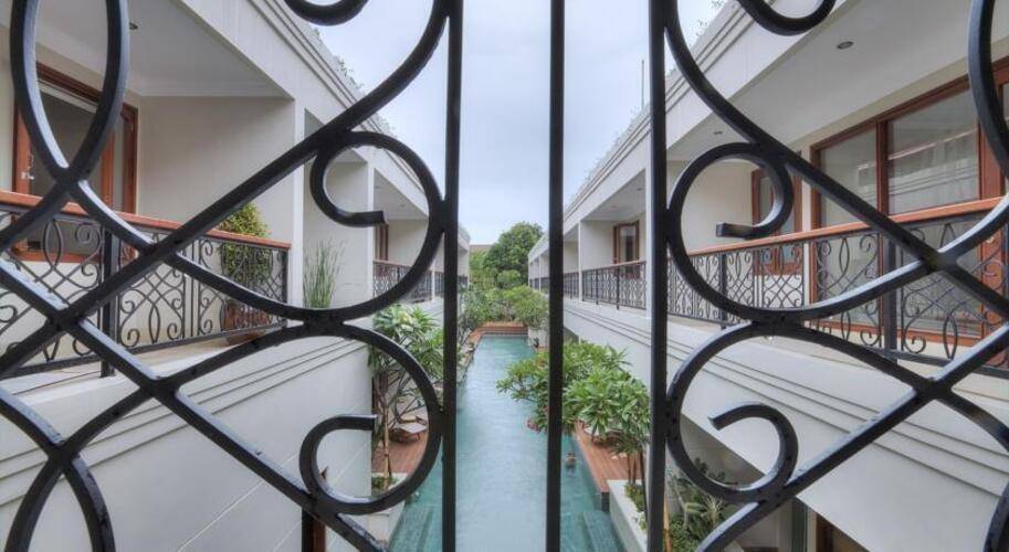 Seminyak Lagoon All Suites Hotel