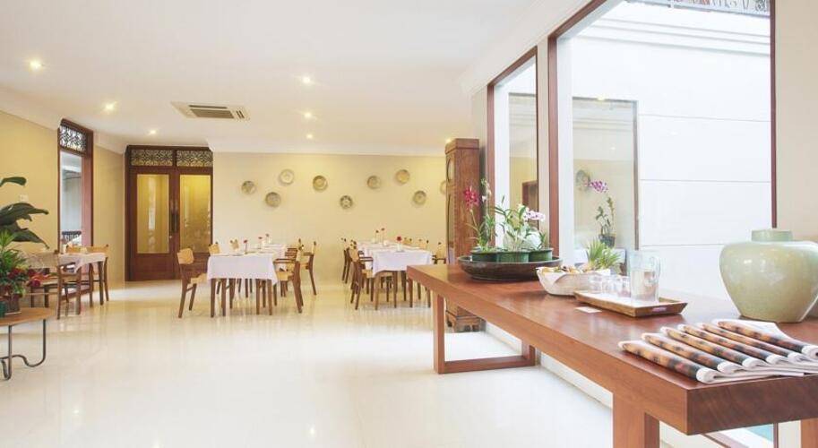 Seminyak Lagoon All Suites Hotel