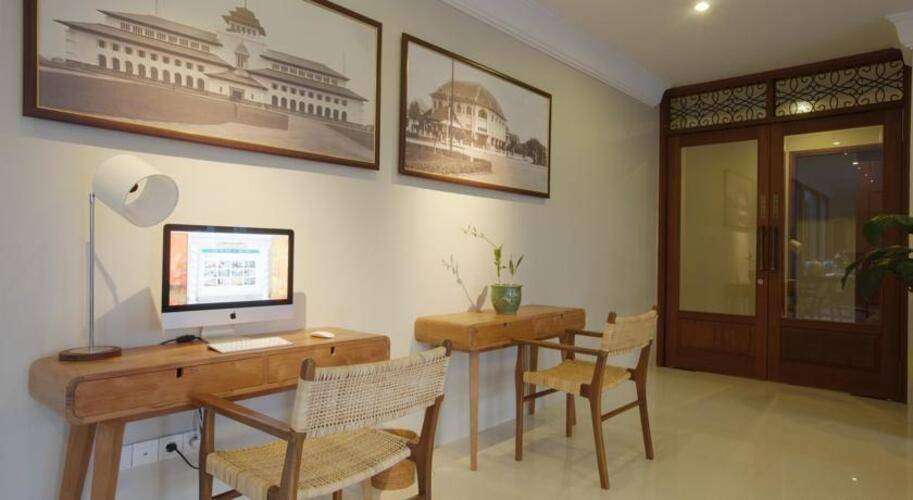 Seminyak Lagoon All Suites Hotel