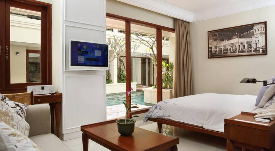 Seminyak Lagoon All Suites Hotel