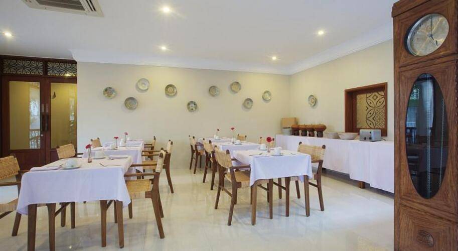 Seminyak Lagoon All Suites Hotel