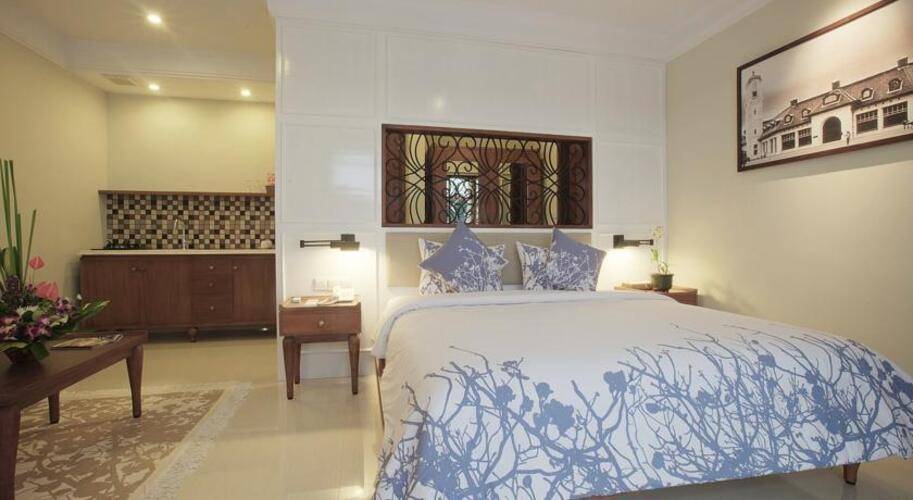 Seminyak Lagoon All Suites Hotel