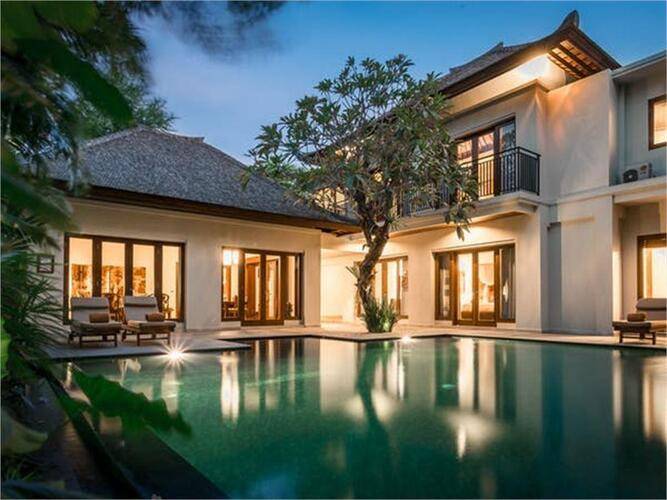 Awarta Nusa Dua Luxury Villas & Spa