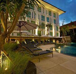 $item['hotel']['name']