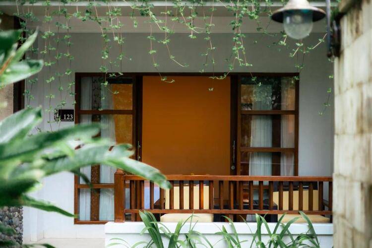 Fourteen Roses Boutique Hotel Legian