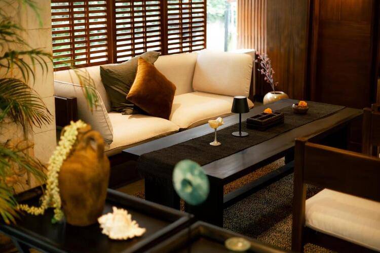 Fourteen Roses Boutique Hotel Legian