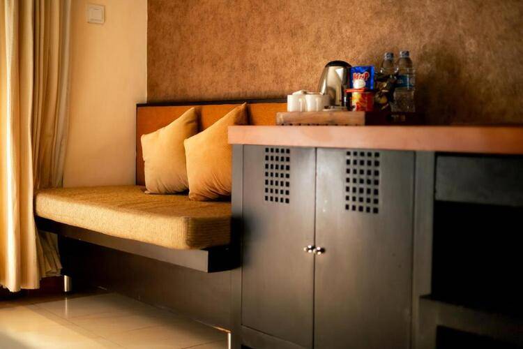 Fourteen Roses Boutique Hotel Legian