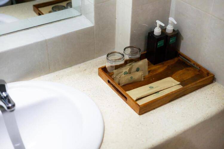 Fourteen Roses Boutique Hotel Legian
