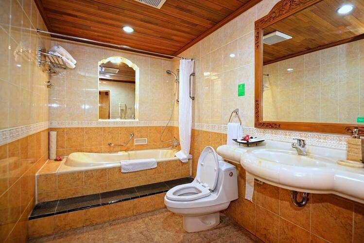 Wina Holiday Villa