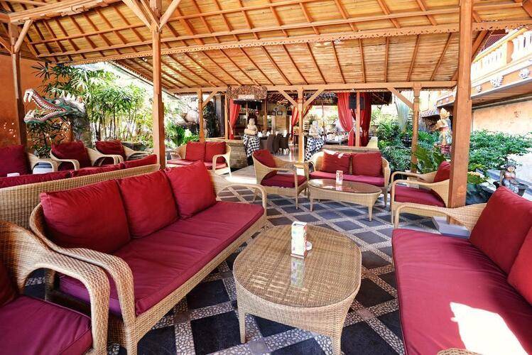 Wina Holiday Villa