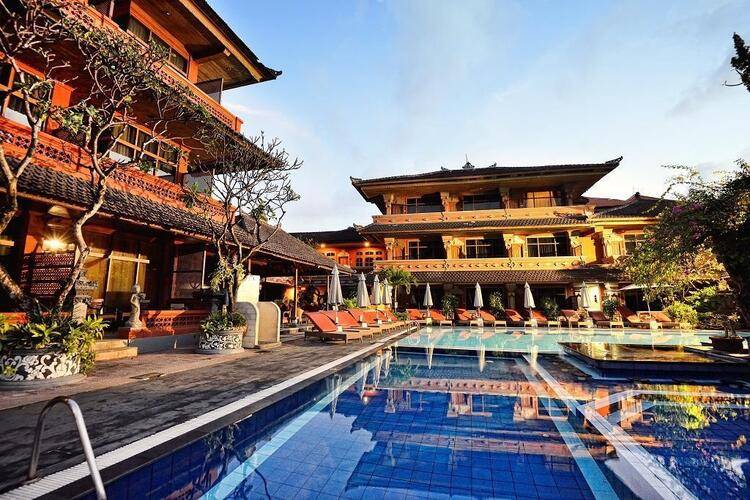 Wina Holiday Villa