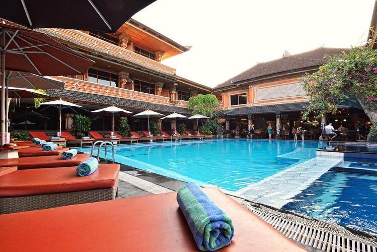Wina Holiday Villa