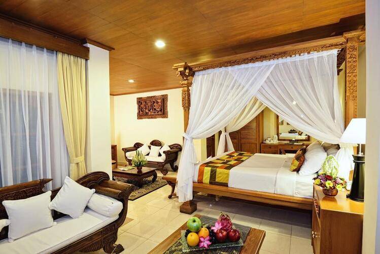 Wina Holiday Villa