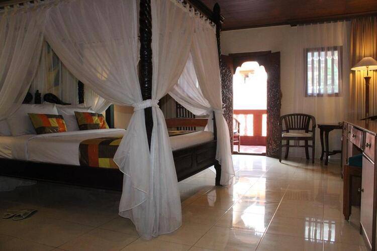 Wina Holiday Villa