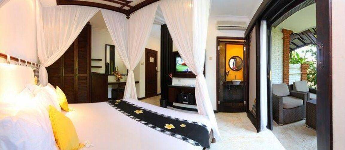 Candi Beach Resort & Spa