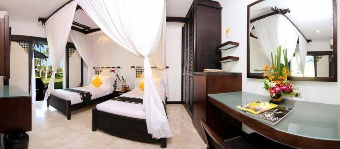 Candi Beach Resort & Spa