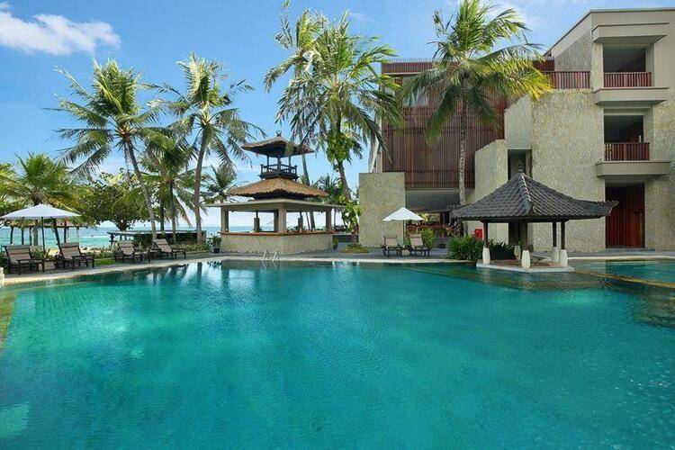 Candi Beach Resort & Spa